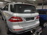 Mercedes-Benz ML 250 CDI BlueTec HU 1/2028 SERV NEU NAVI EGLSD - Mercedes-Benz ML 250 mit Diesel-Antrieb: Geländewagen, Automatik