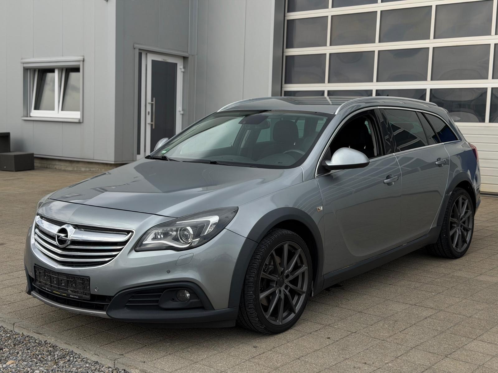 Opel Insignia Country Tourer 2.0 eco Flex 4x4 Navi