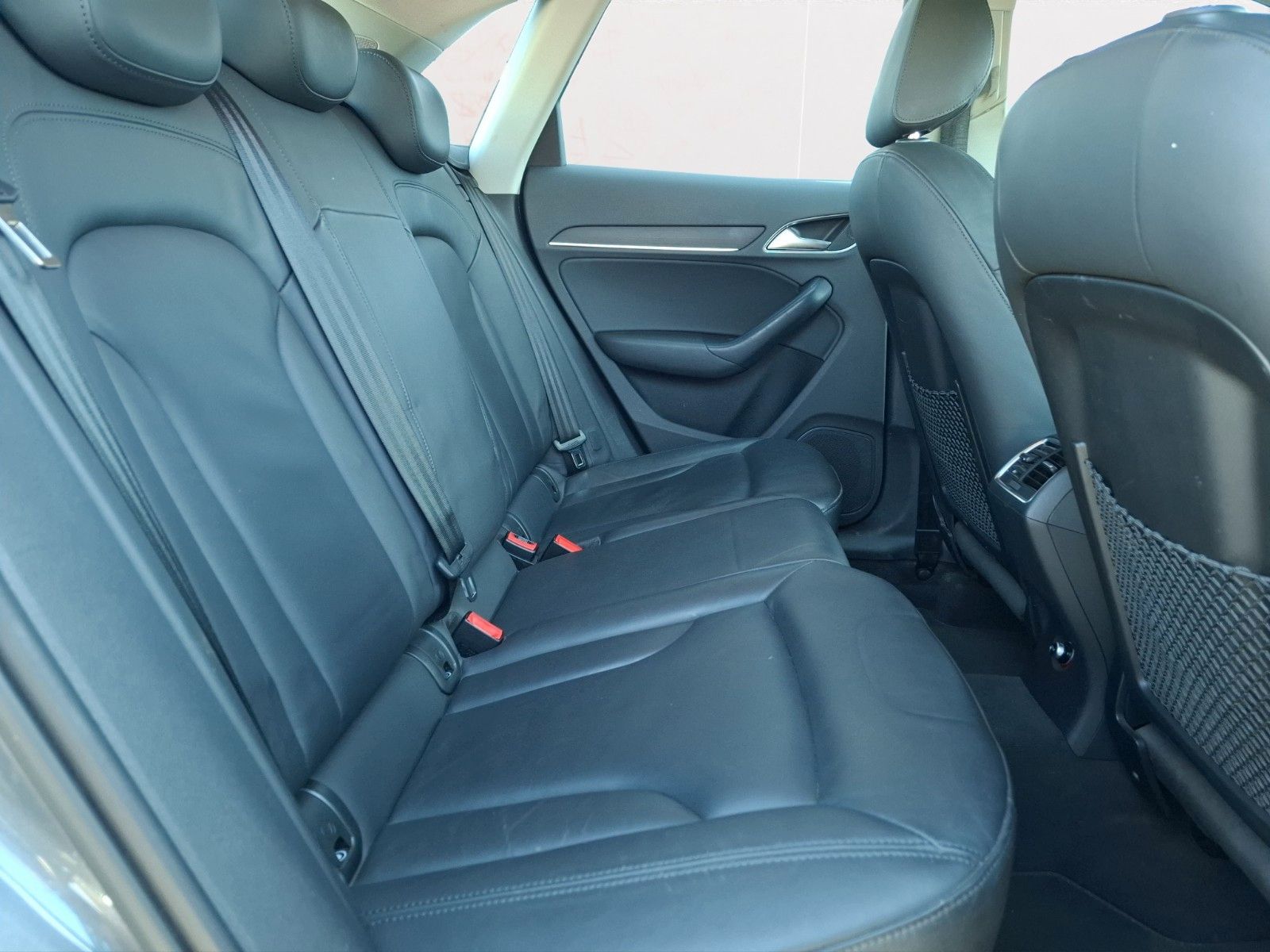 Fahrzeugabbildung Audi Q3 2.0 TFSI quattro