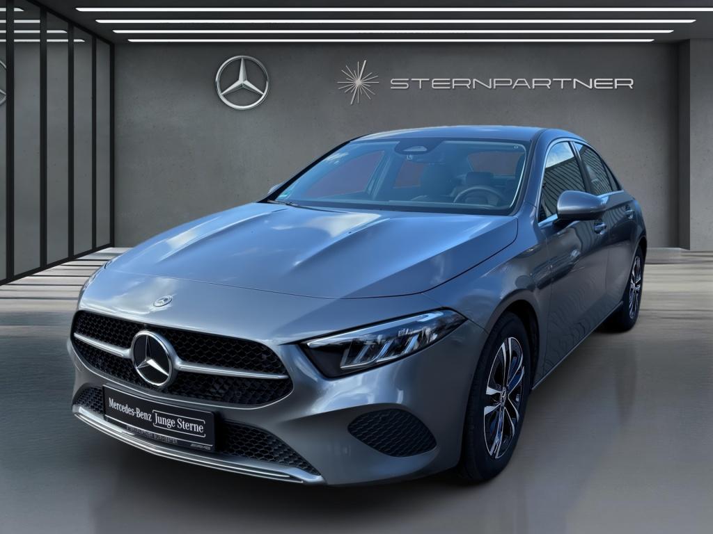 Mercedes-Benz A 180 Limo Progressive+Navi+Kamera+ILS+SHZ+MBUX+