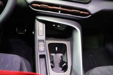 Cupra Terramar 1.5 eTSI 110 kW AHK HeadUp DCC Sennheis