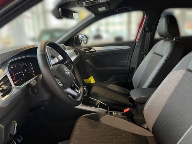 Fahrzeugabbildung Volkswagen T-Roc 1.5 TSI DSG GOAL AHK KAMERA LED-PLUS