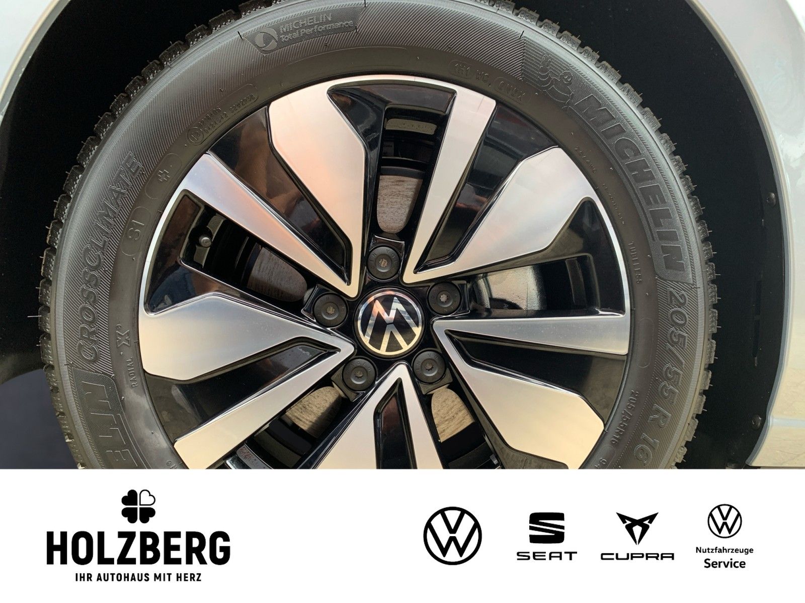 Volkswagen Golf - Bild 6