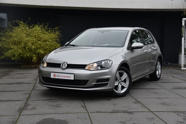 Volkswagen Golf VII Lim. Comfortline BMT **NAVI/SHZ**