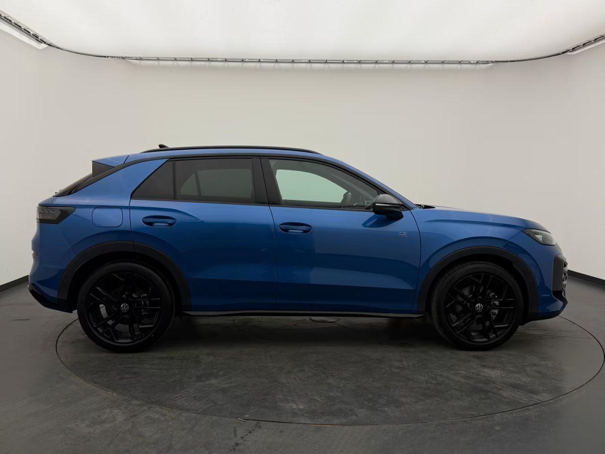 Volkswagen T-Roc 1.5 eTSI DSG R-Line +BLACK-STYLE+CAM+ACC+, миниатюра 7