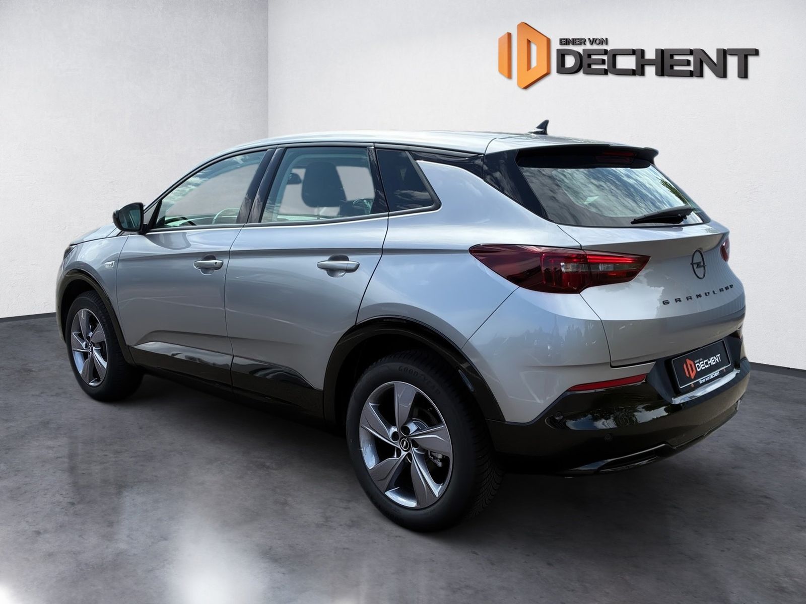 Fahrzeugabbildung Opel Grandland 1.2 Turbo GS Line 360,AHK,KlimaA,LED