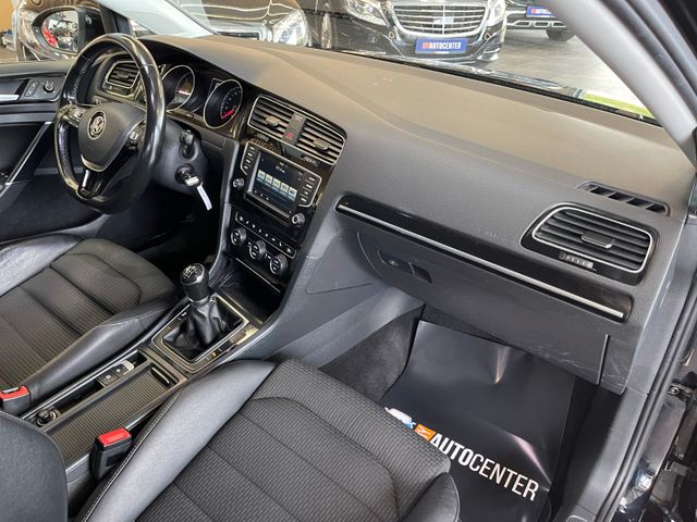 MYAUTOCENTER – Gebraucht- und Jahreswagen mit Werkstattservice in Pfaffenhofen Volkswagen Golf VII Variant Highline BMT *1. Hand*Massage*