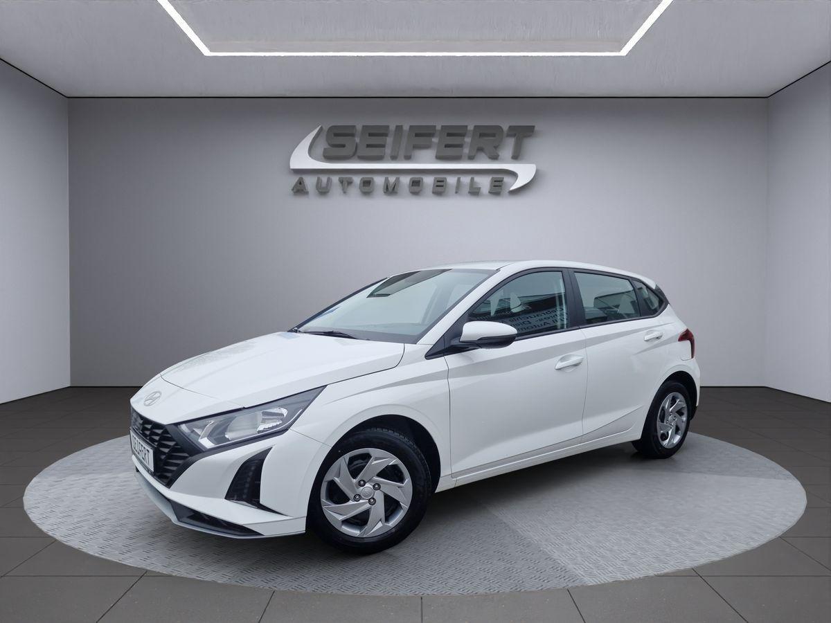 Hyundai i20 1.2 I NAVI I KAMERA I TEMPOMAT I uvm.