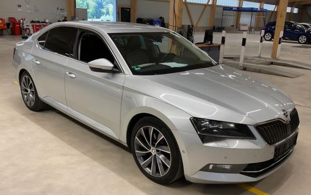 Skoda Superb Lim. 2.0 TDI DSG L&K/Nav/Xen/10900netto