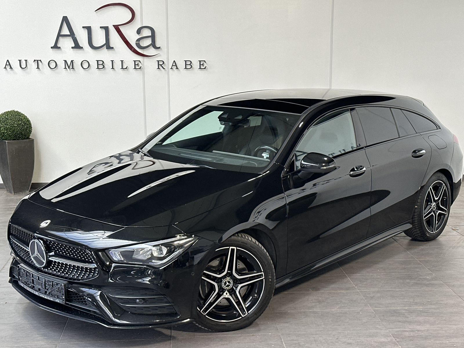 Fahrzeugabbildung Mercedes-Benz CLA 220d Shooting Brake AMG NAV+LED+PANO+360°