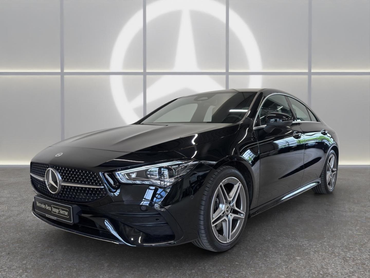 Mercedes-Benz CLA 200 AMG LINE PREMIUM RFK+DIST+NAVI-PR+MULTIB
