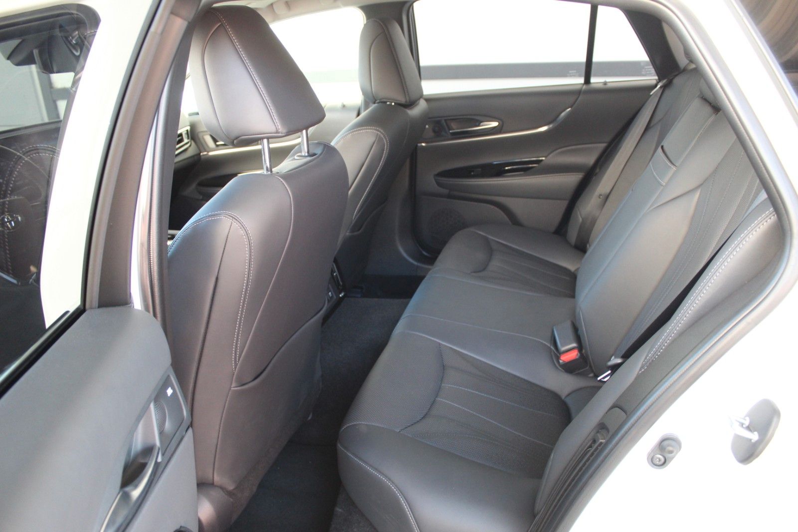 Fahrzeugabbildung Toyota MIRAI Advanced FUELCELL