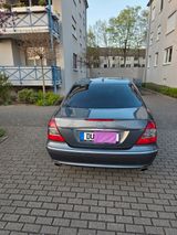 Mercedes-Benz E 230 AVANTGARDE Avantgarde - Mercedes-Benz E 230 mit Benzin-Antrieb