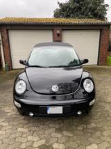 Volkswagen Beetle Cabrio, Garagenwagen! - Volkswagen Beetle aus 2004: Cabrio