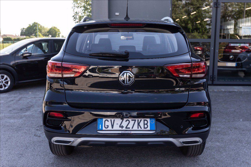 MG ZS