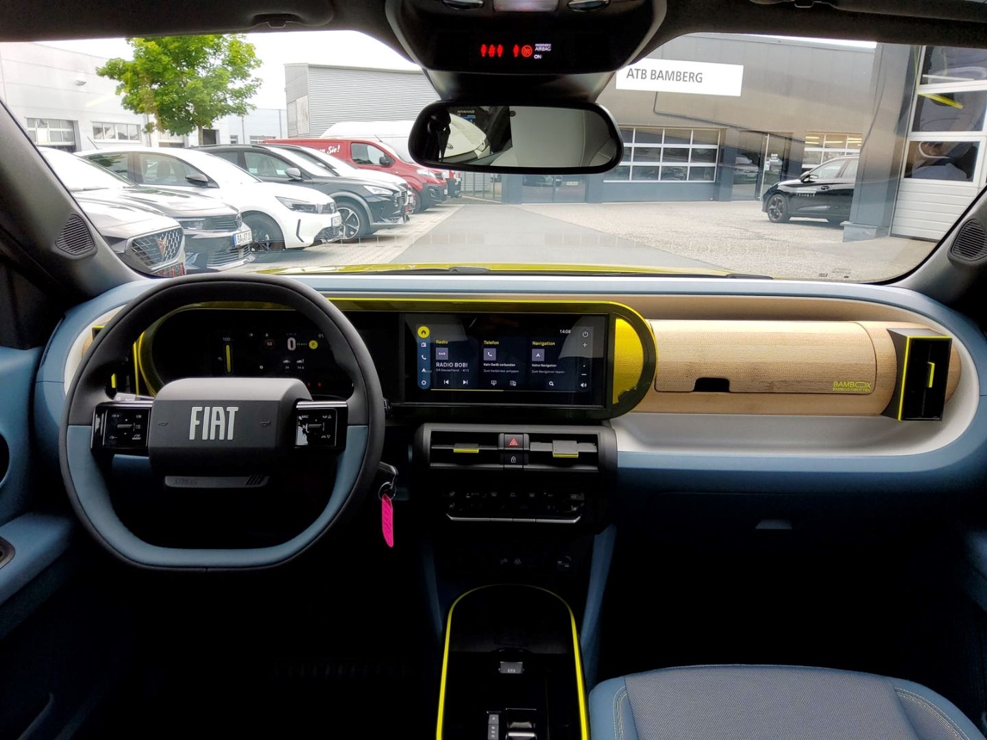 Fahrzeugabbildung Fiat Grande Panda 83 kW La Prima Elektro Sondereditio