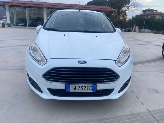 Ford Fiesta 1.5 TDCi 75CV 5 porte Titanium