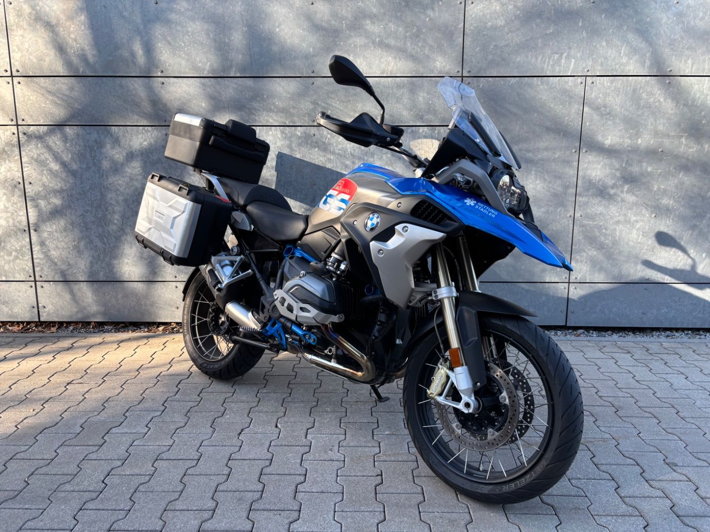Fahrzeugabbildung BMW R 1200 GS Rallye 3 Pakete Connectivity Kofferset