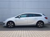 Opel Astra J Sports Tourer Exklusiv - Opel Astra: Kombi, J