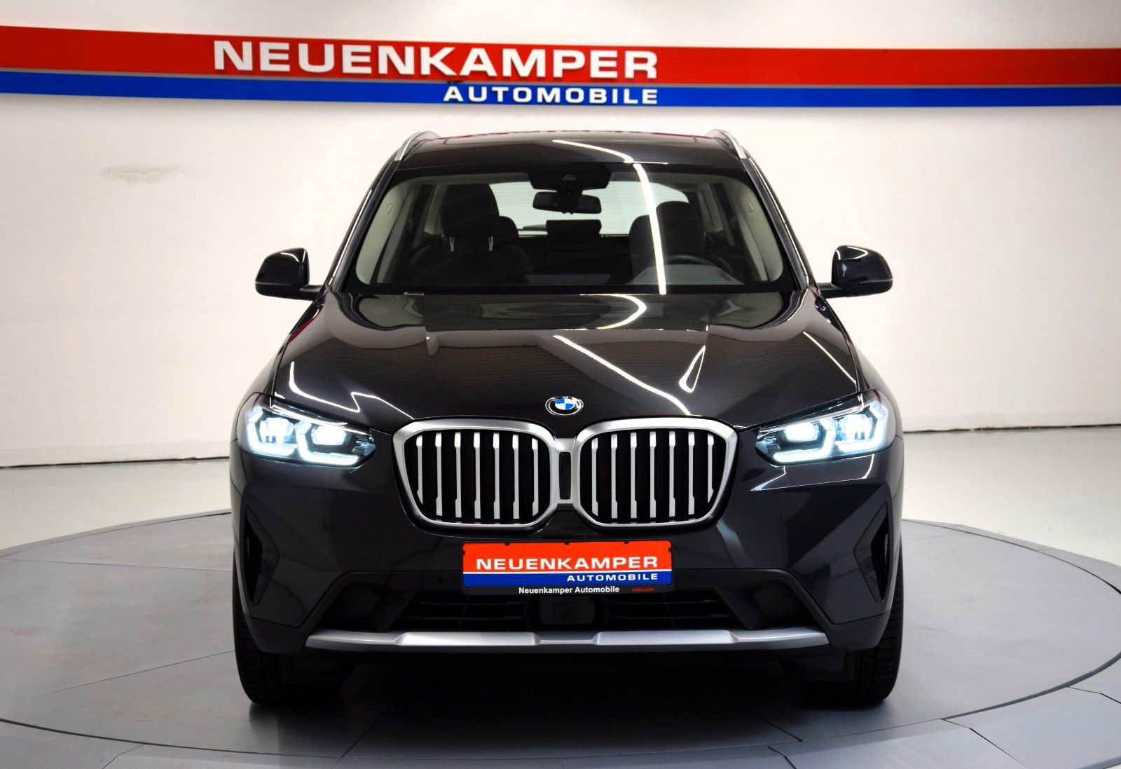 Fahrzeugabbildung BMW X3 xDrive 20i Panorama  Leder ACC AHK 4xSitzheiz