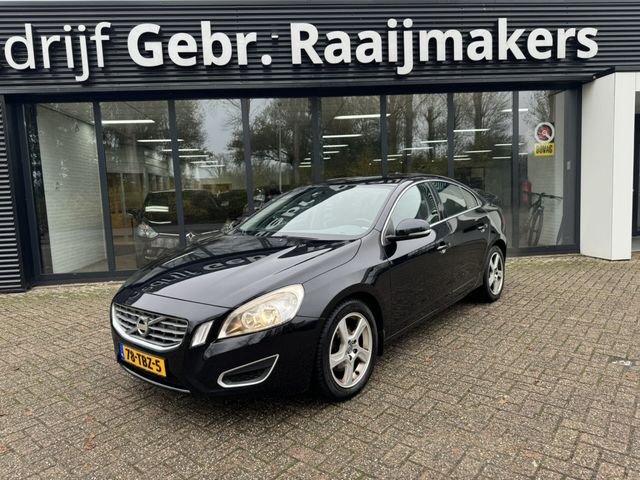 Volvo S60 1.6 DRIVe Momentum*Navi*ECC*EXPORT/EX.BPM*