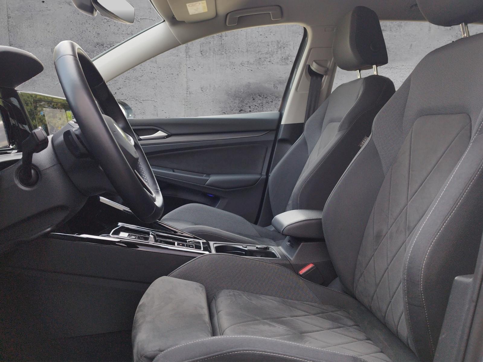 Volkswagen Golf VIII Variant Style 1.5 eTSI DSG AHK/KEYLESS, миниатюра 7