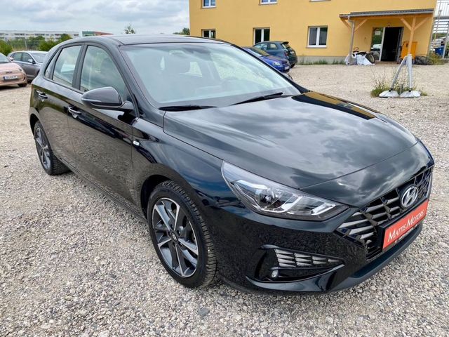 Hyundai i30 1.0 AAC SHZ ALLWETTERREIFEN ALU KAMERA PDC