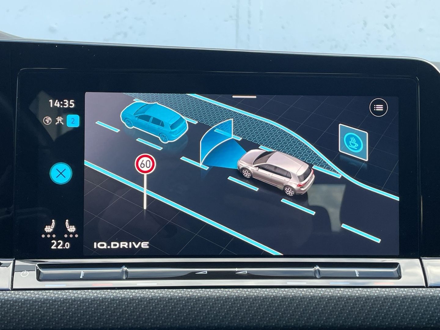 Golf VIII 1.5eTSI DSG R-Line AHK/Kamera/Navi/ACC