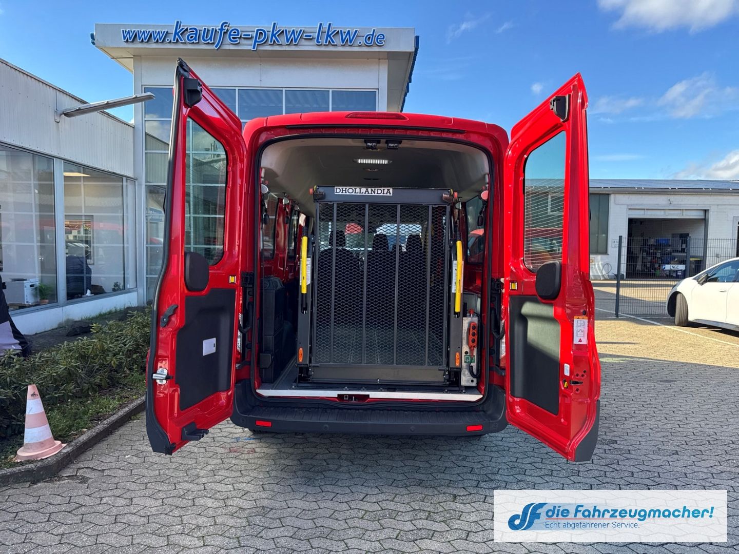Fahrzeugabbildung Ford Transit Kombi 350 L3 Trend Temp Klima *7160