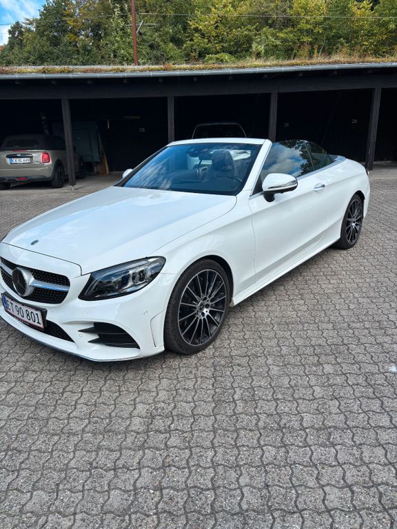 Image of Mercedes-Benz C 300