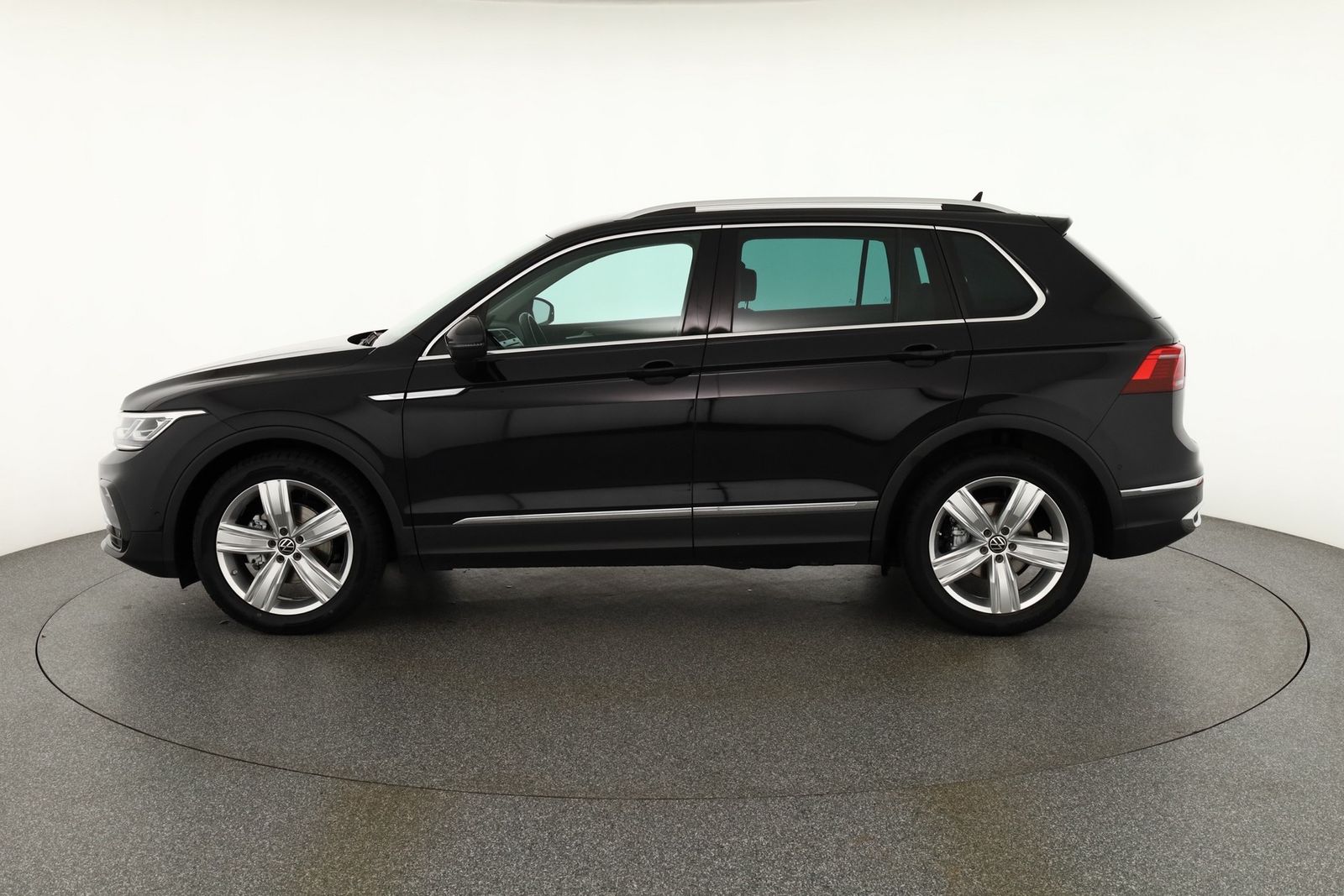 Volkswagen Tiguan 2.0 TDI 4M Elegance Standheizung AHK LED imagem 2