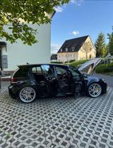 Volkswagen Golf 2.0 TSI DSG 4MOTION R R - Volkswagen Golf aus 2011: 4motion