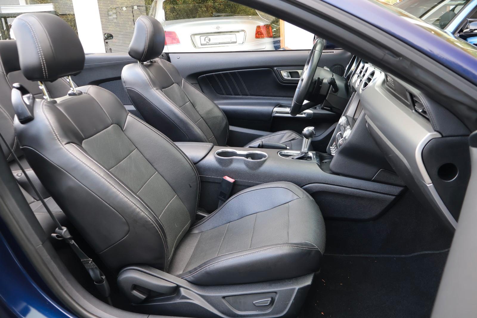Ford Mustang 2.3 EcoBoost SHELBY OPTIK/CARPLAY/KAMERA