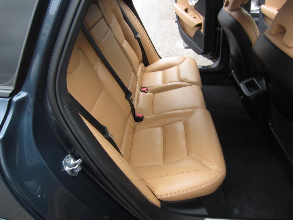 Volvo V90 Cross Country