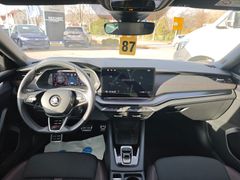 SKODA Octavia RS 265PS DSG 5J./GAR + 8x fach breift SKODA Octavia RS 265PS DSG 5J./GAR + 8x fach breift