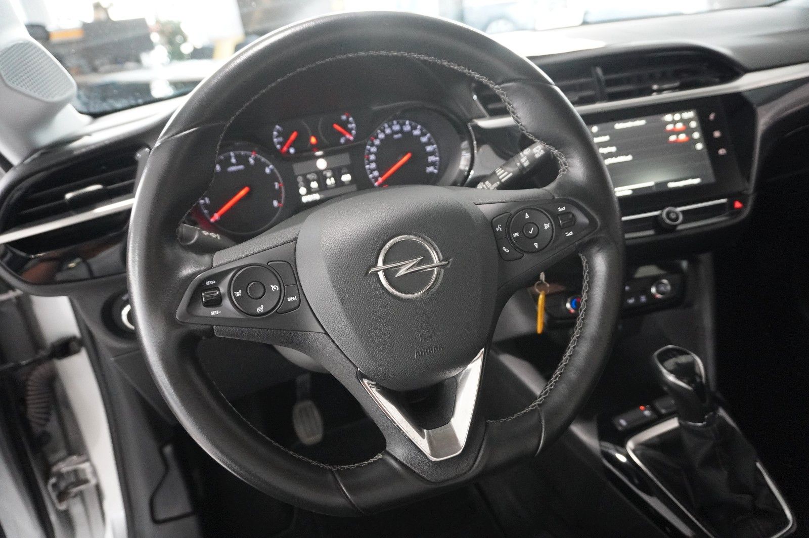 Fahrzeugabbildung Opel Corsa F 1.2 ELEGANCE NAVI/LED/TEMP./SPORT/DAB+