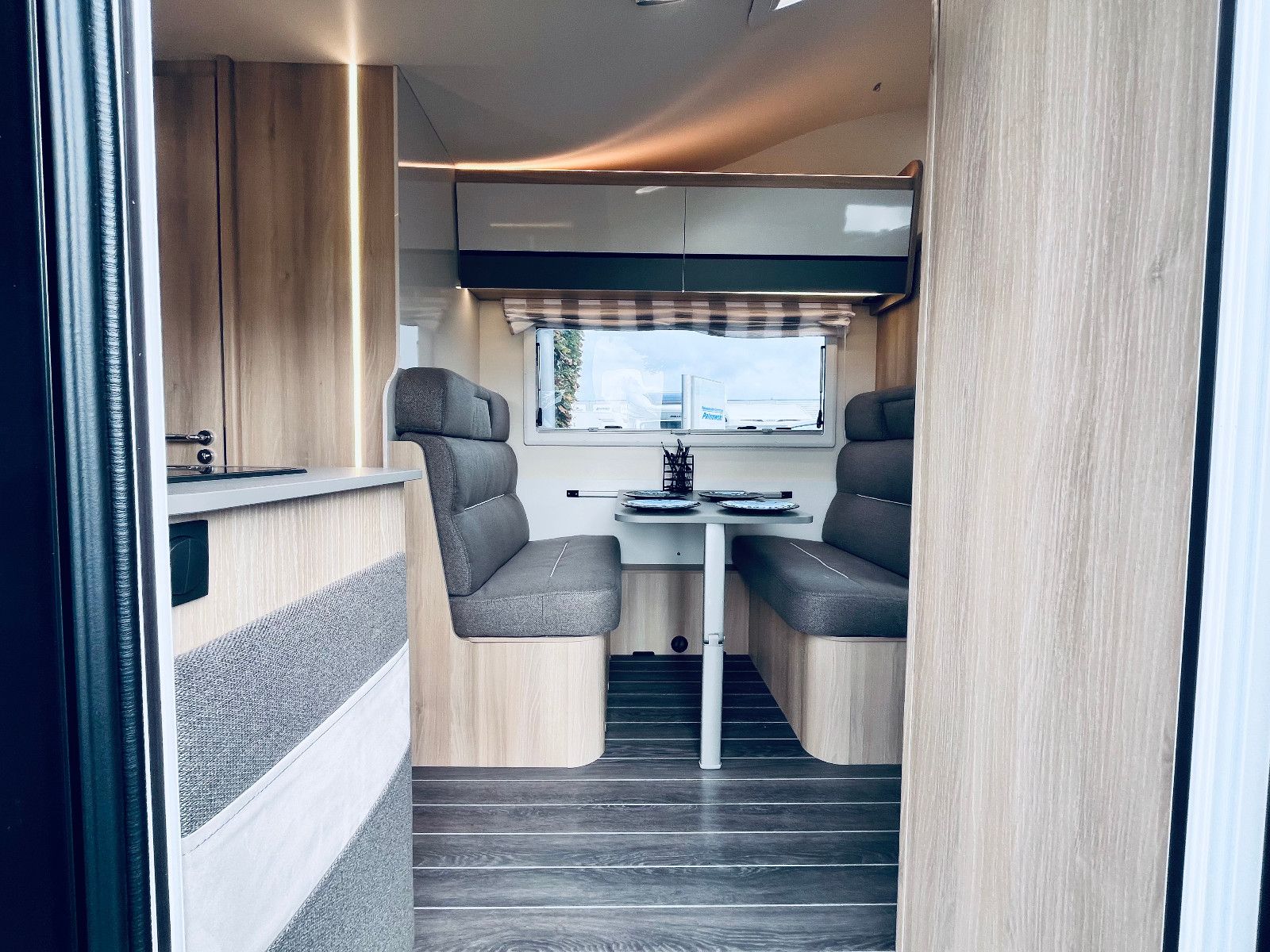 Fahrzeugabbildung NobelART A-9000 - Modell 2026