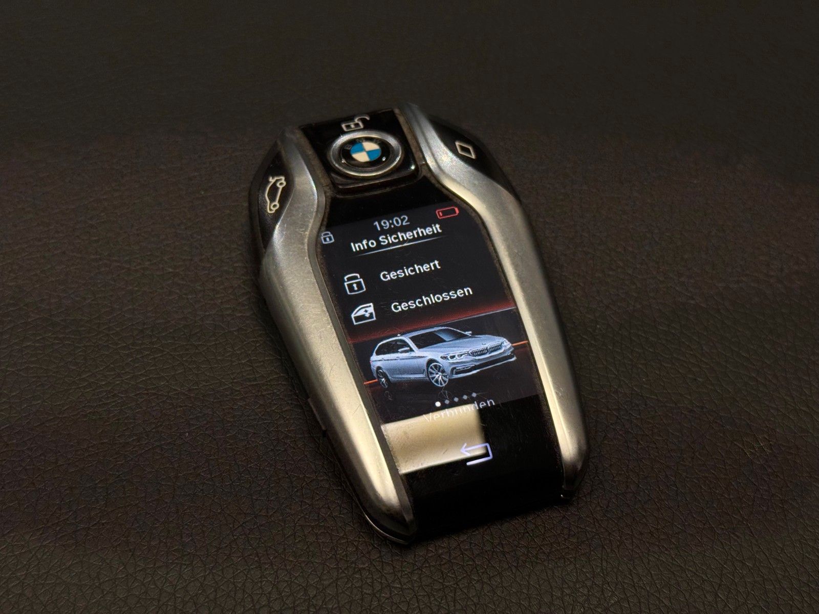 Fahrzeugabbildung BMW 530D Touring Sport Line Voll+AHK+Garantie