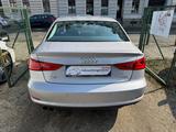 Audi A3 Limousine attraction 1-Hand Scheckheft PDC - Audi A3: Attraction