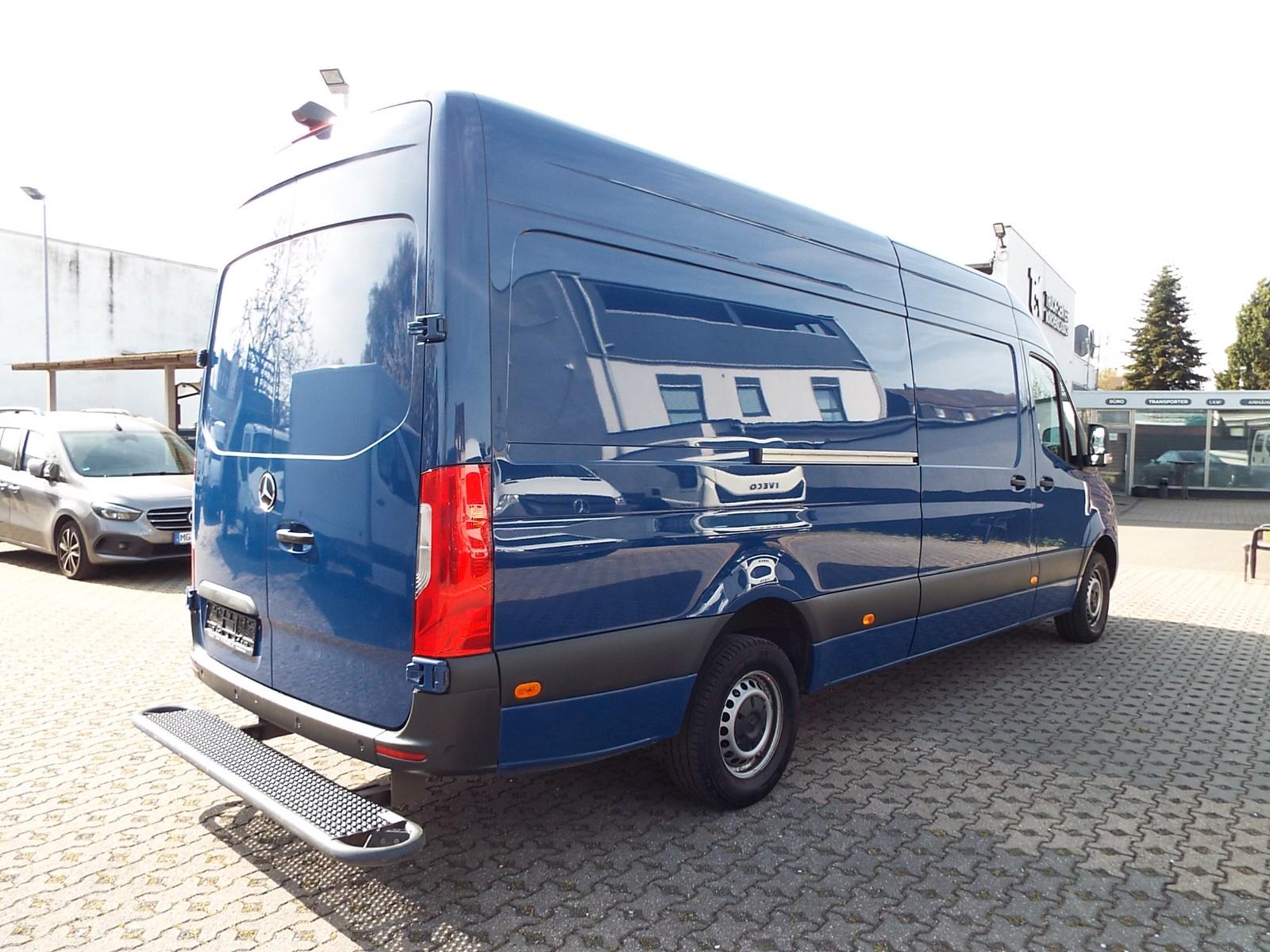 Mercedes-Benz Sprinter 317 CDI MAXI 9-G AUTOMATIK DISTRONIC