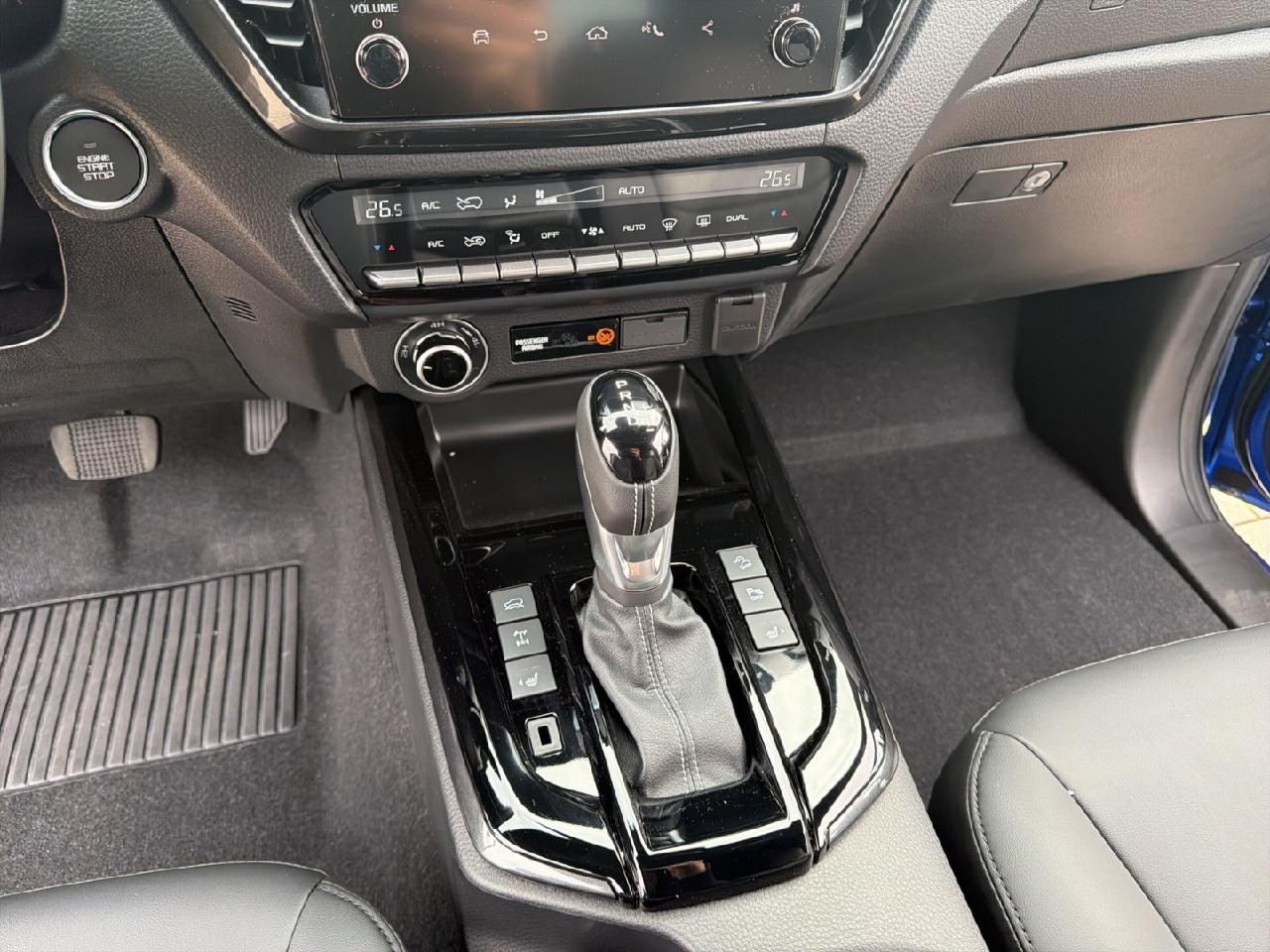 Fahrzeugabbildung Isuzu D-Max Space Cab 4WD V-CROSS