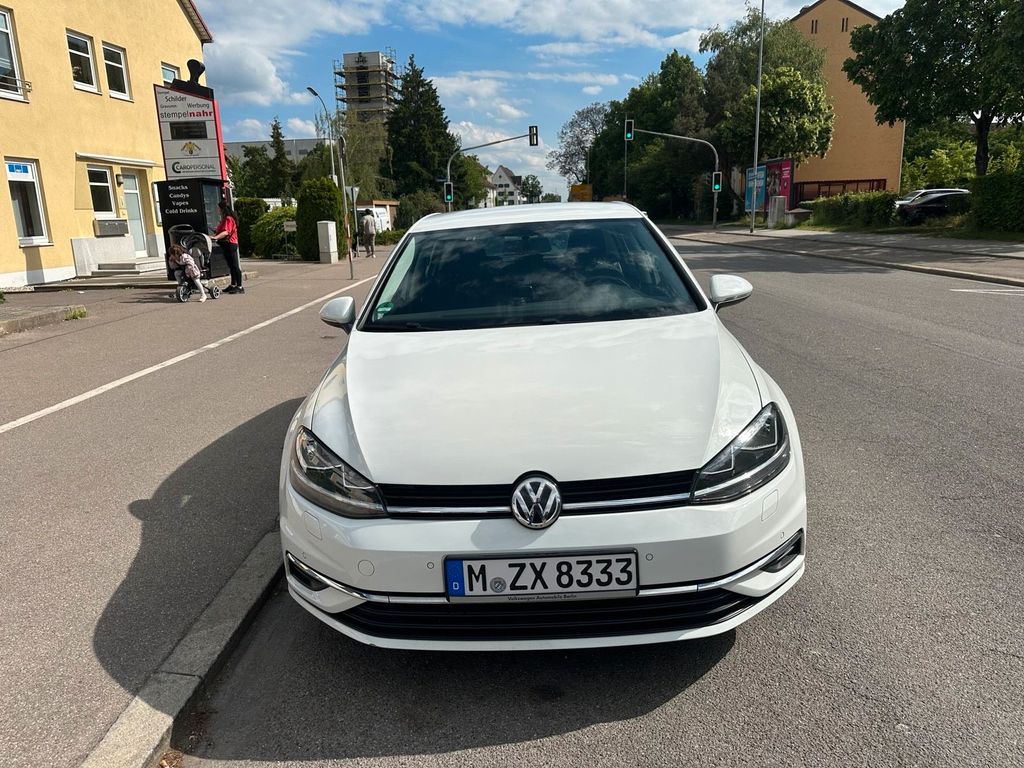 Image of Volkswagen Golf