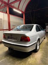 BMW 528i *TÜV*  *APPLE CARPLAY* - BMW 528 aus 1999: 528i