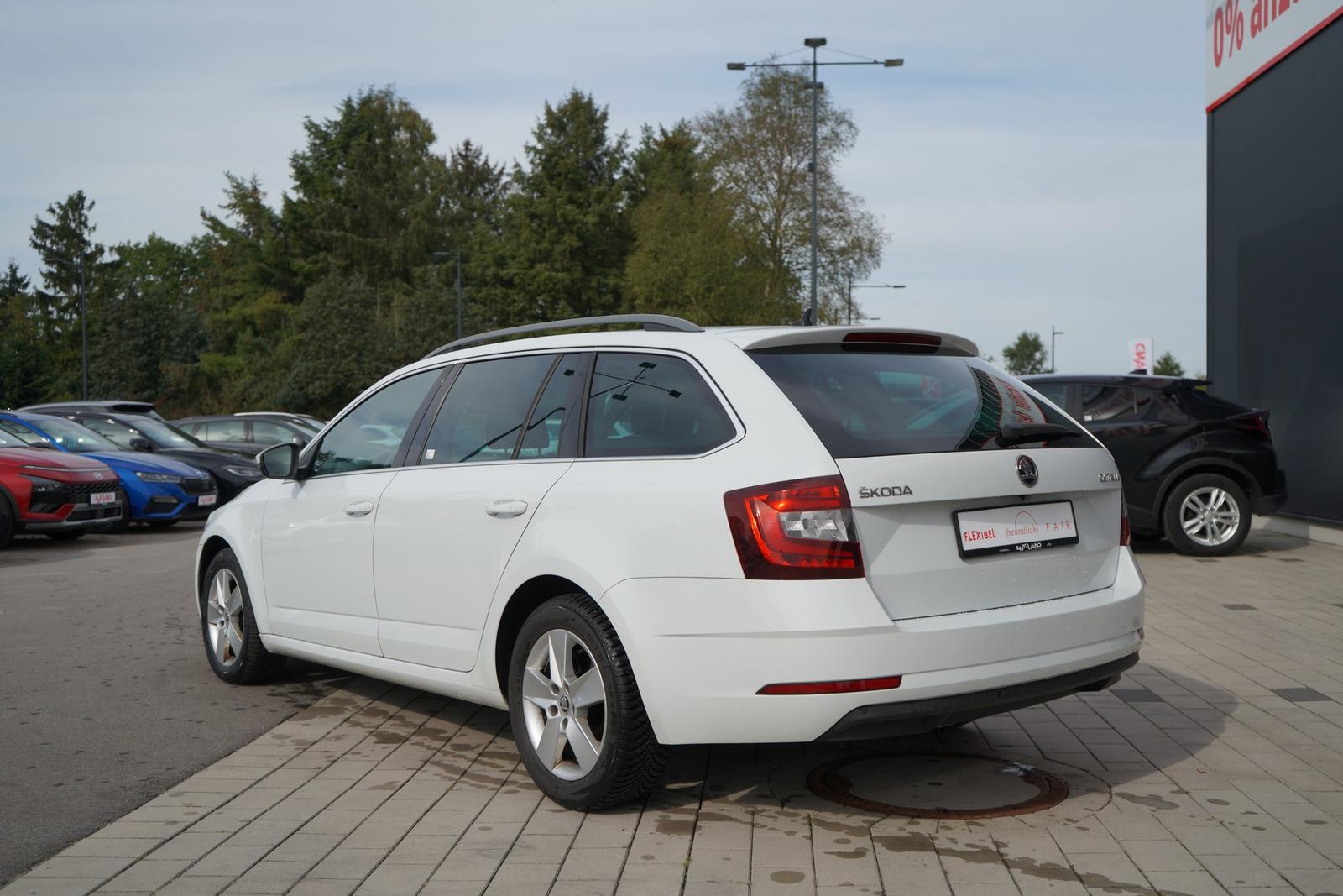 Skoda Octavia 1.6 TDI Premium Edition Panorama ACC LED