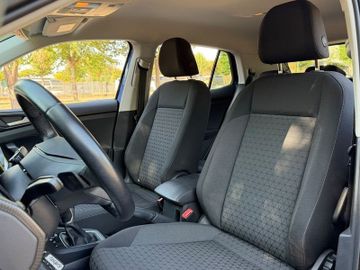 Volkswagen T-Cross - 9