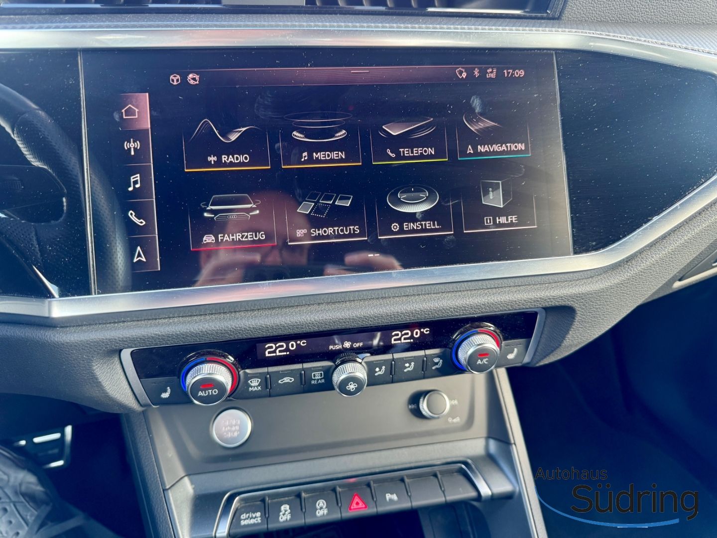 Q3 45 TFSI S-Line Quattro S-Tronic AHK Marix