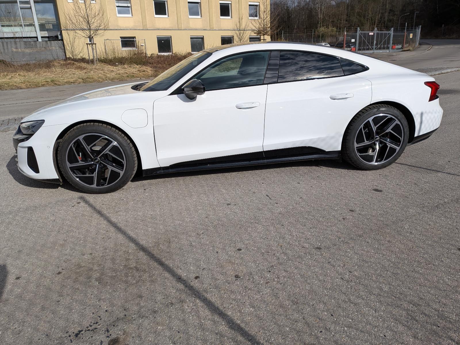 Audi e-tron GT RS Vollausstattung Audi Exclusic !