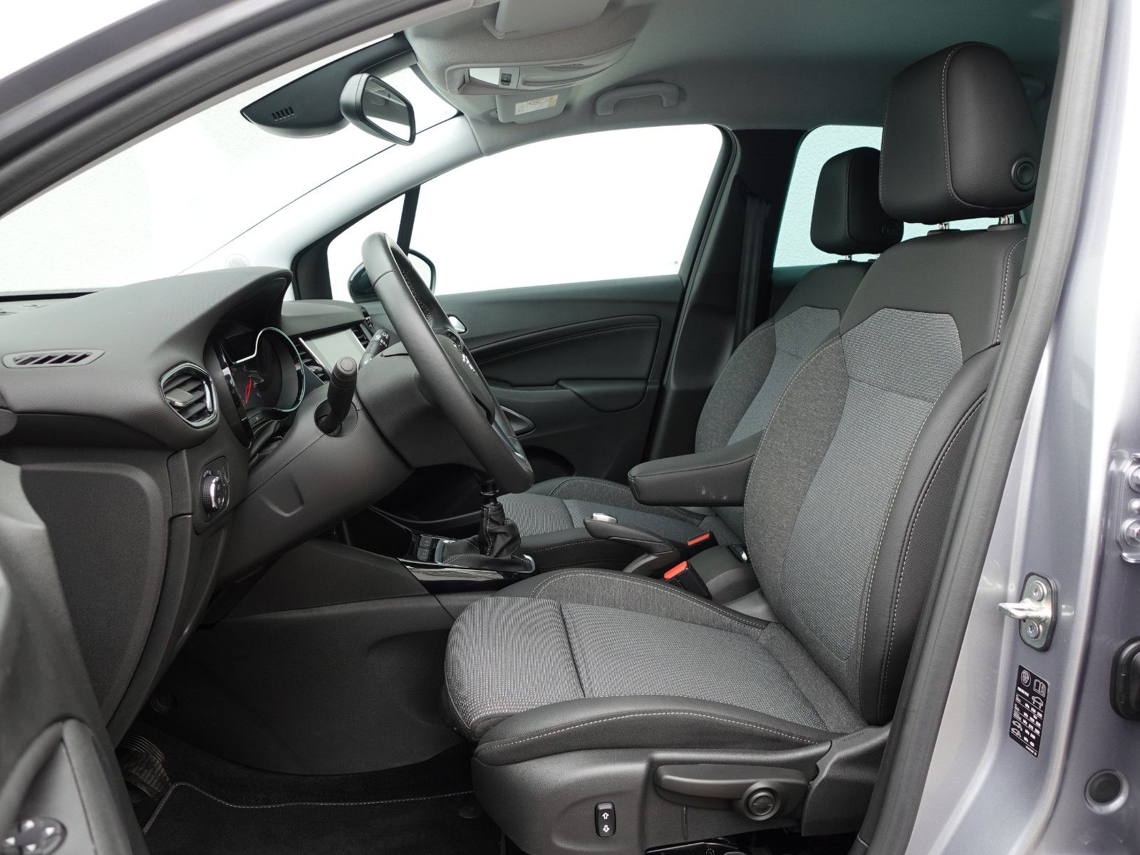 Fahrzeugabbildung Opel Crossland Elegance 1.2T,Navi,Kamera,Sitzhzg,Allw