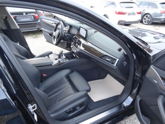 Fahrzeugabbildung BMW 530 d Sport Line/LED/Leder/HUD/Virtual/Kamera/