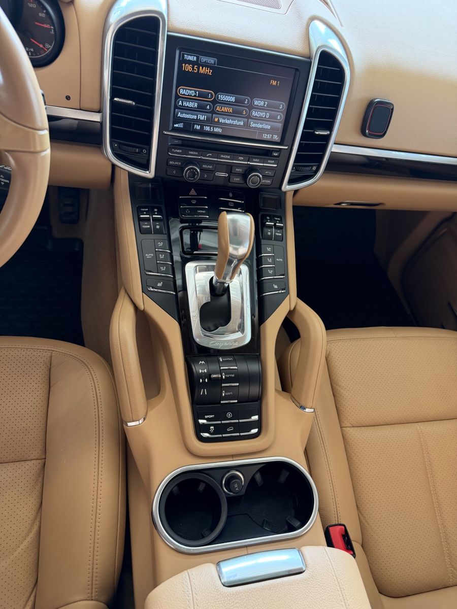 Fahrzeugabbildung Porsche Cayenne Diesel